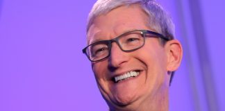 Apple is the big stock king even as Wall Street grows wary