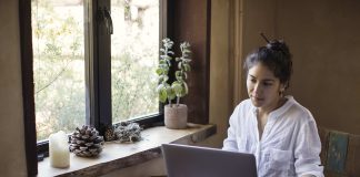 4 organizations offering coronavirus support and resources to women in need