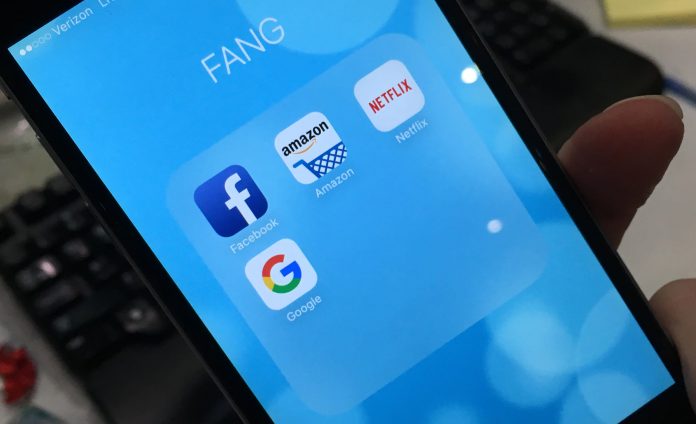 Apple, Amazon and Google will emerge as winners: Gene Munster