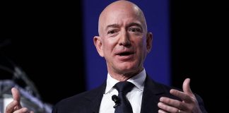 Why Jeff Bezos keeps a 'reminder' that AWS was once just a 'risky bet'
